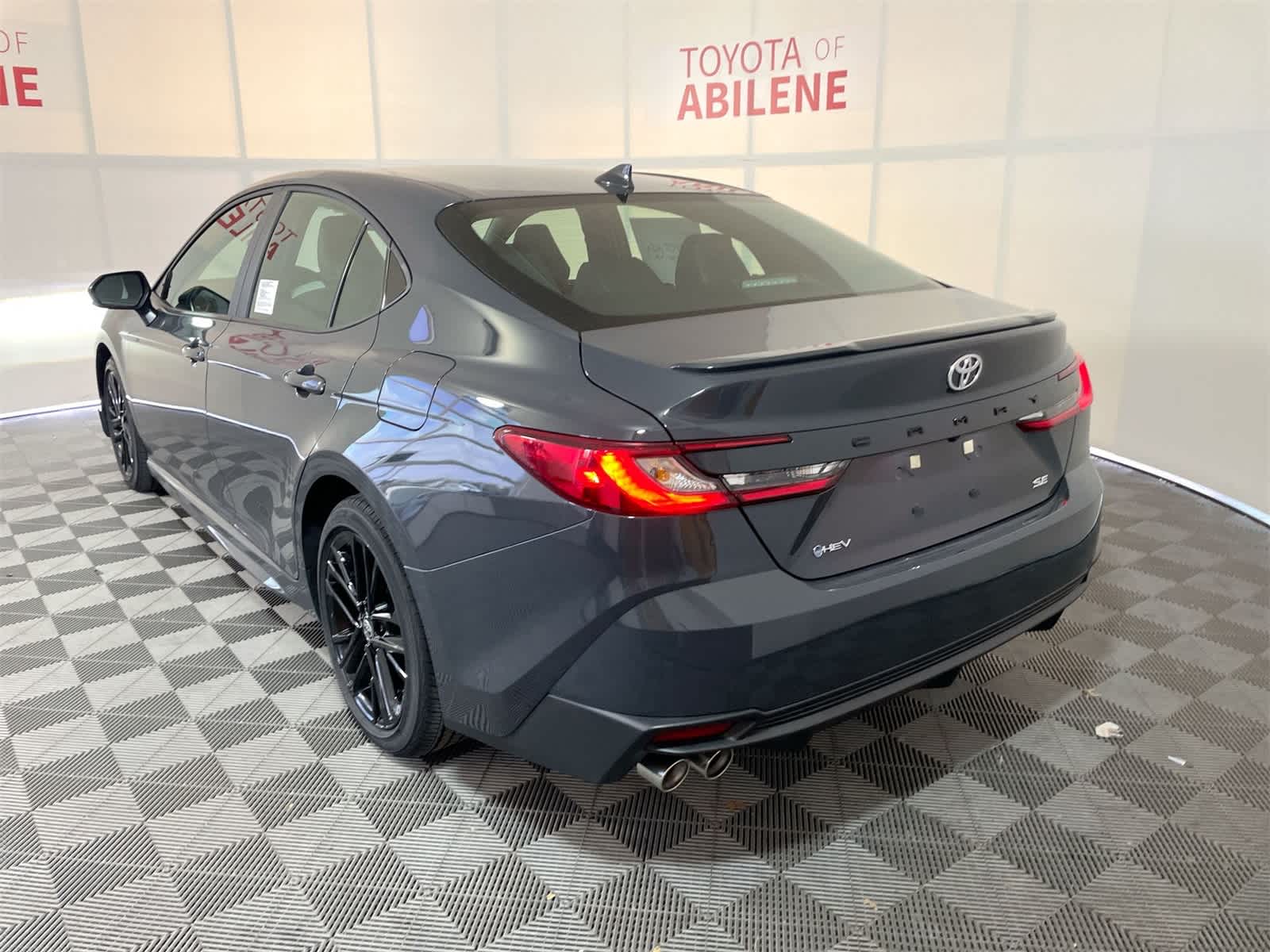 Thumbnail: 2025 Toyota Camry - 3