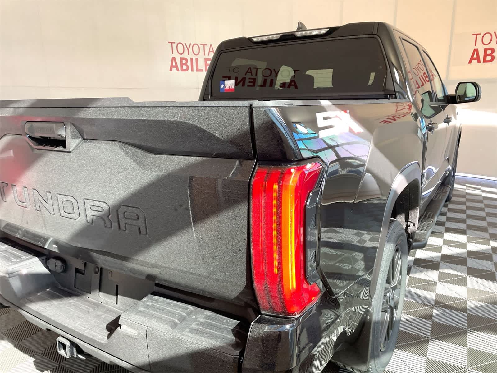 Thumbnail: 2026 Toyota Tundra - 5