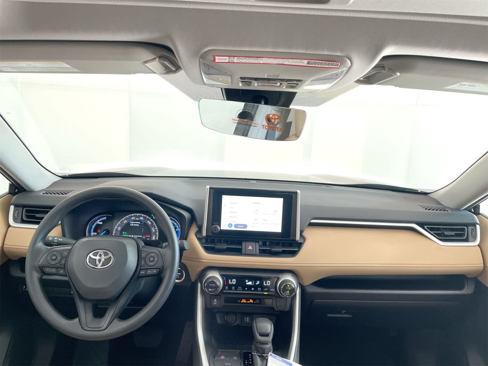 Thumbnail: 2025 Toyota RAV4 - 17