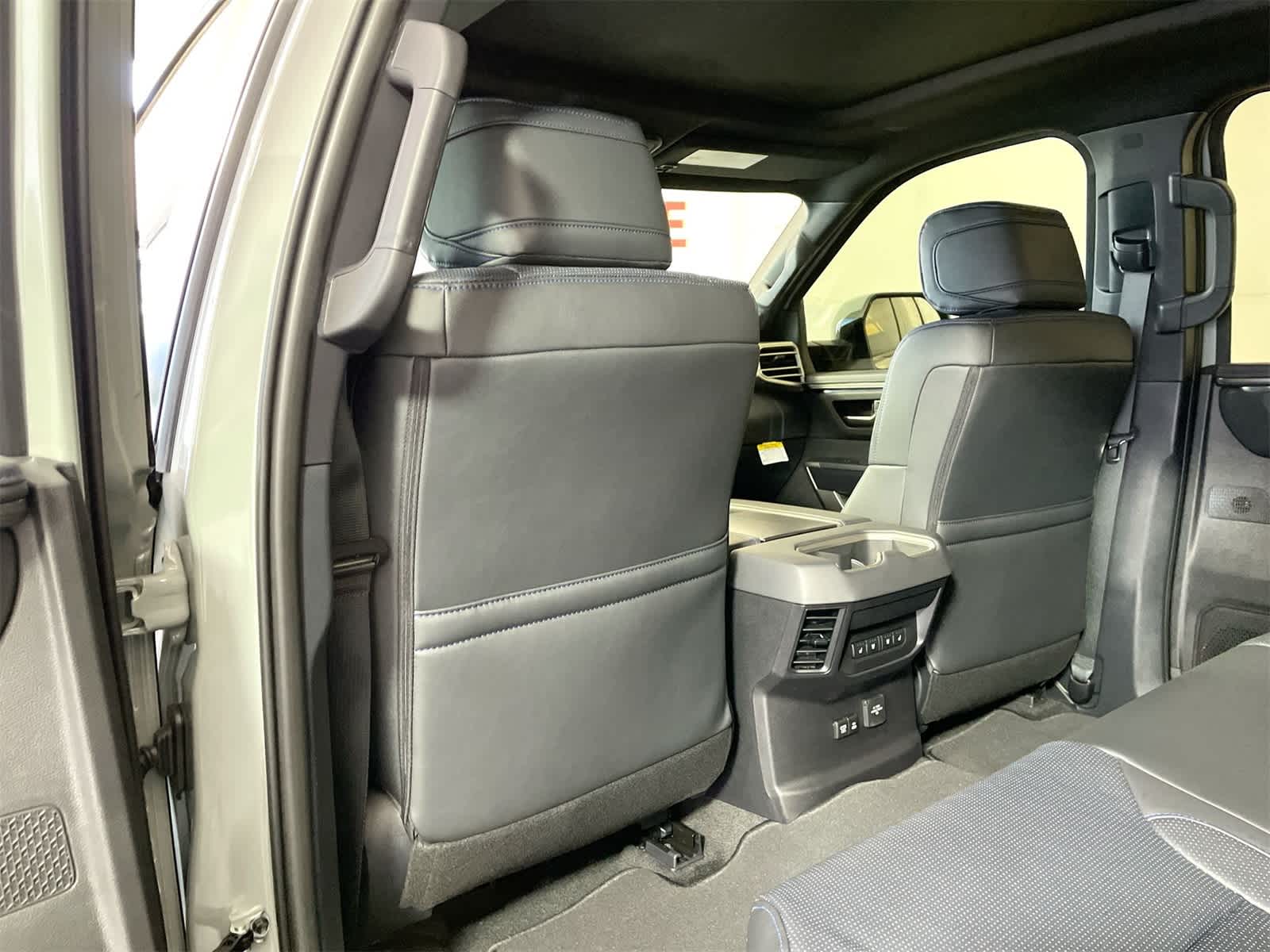 Thumbnail: 2026 Toyota Tundra - 12