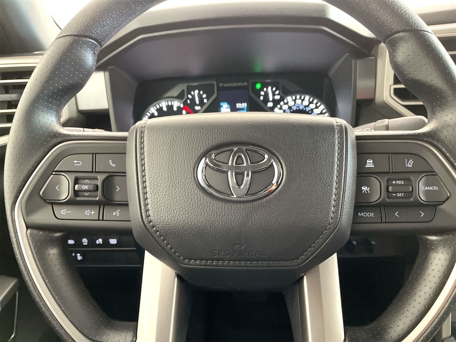 Thumbnail: 2026 Toyota Tundra - 18