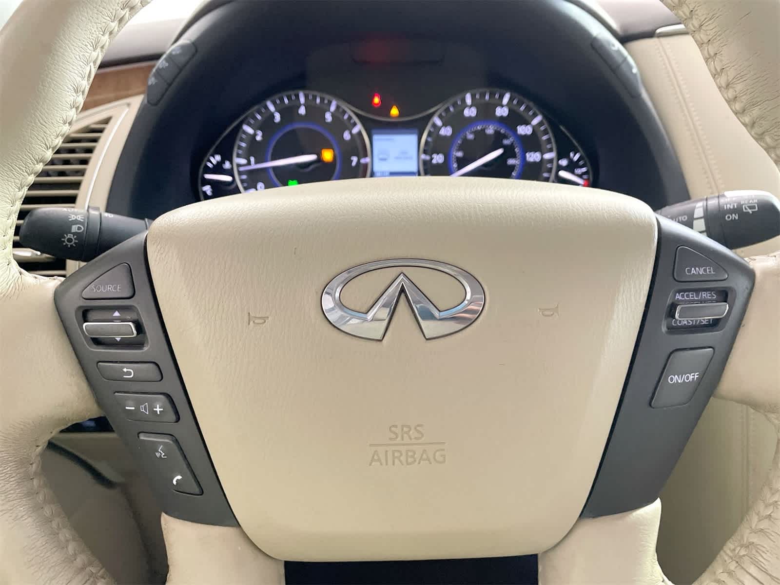 Thumbnail: 2014 INFINITI QX80 - 18