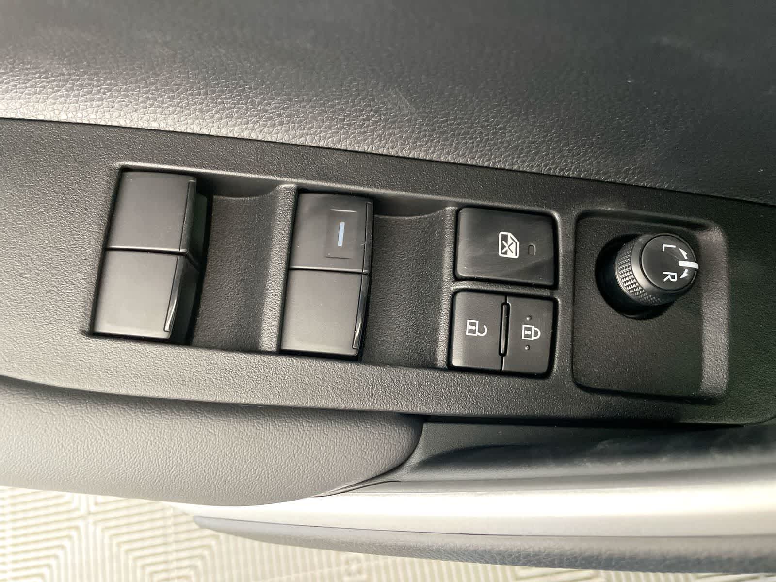 Thumbnail: 2026 Toyota Corolla Cross - 10