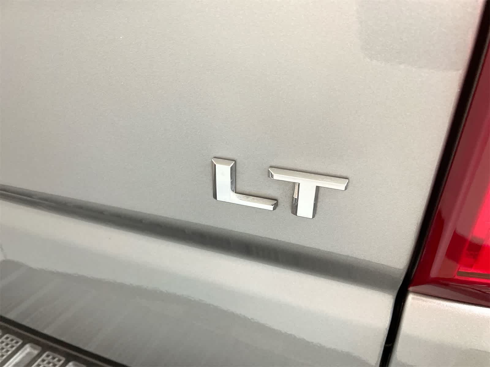 Thumbnail: 2020 Volkswagen Passat - 6
