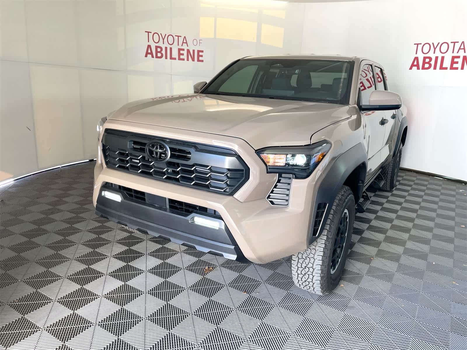 2026 Toyota Tacoma TRD Off Road's photo