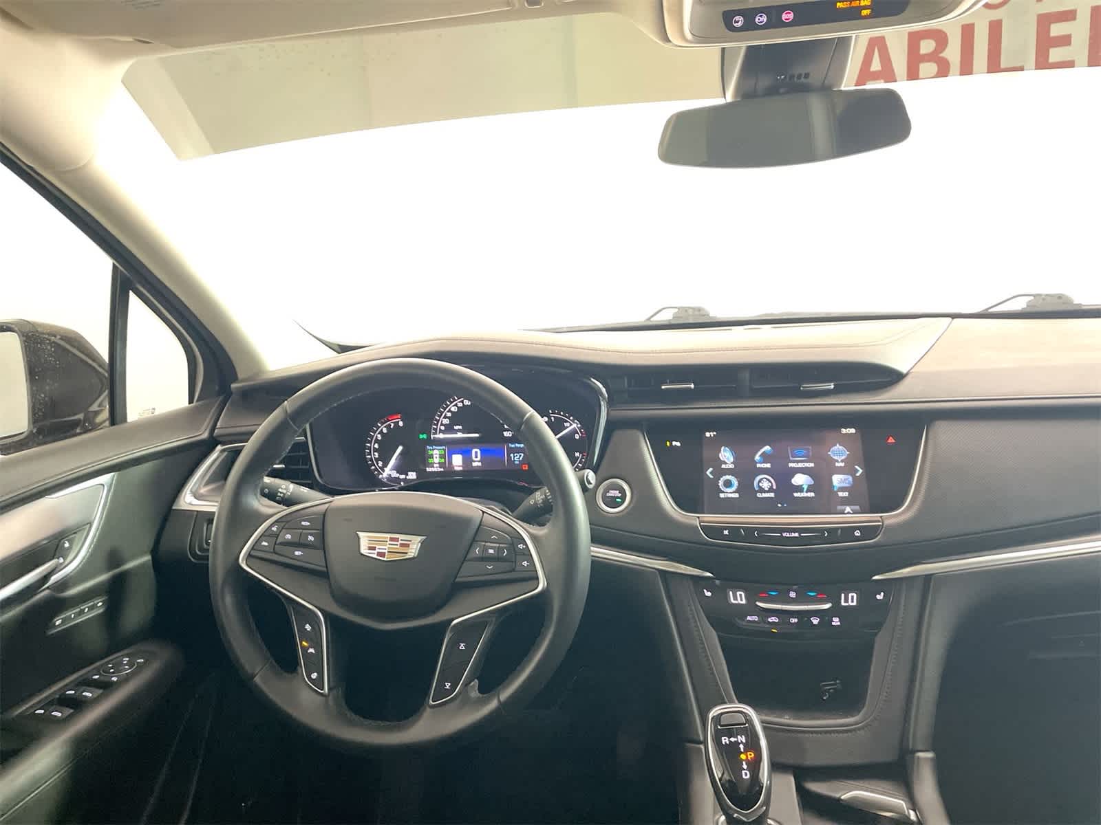 Thumbnail: 2017 Cadillac XT5 - 15