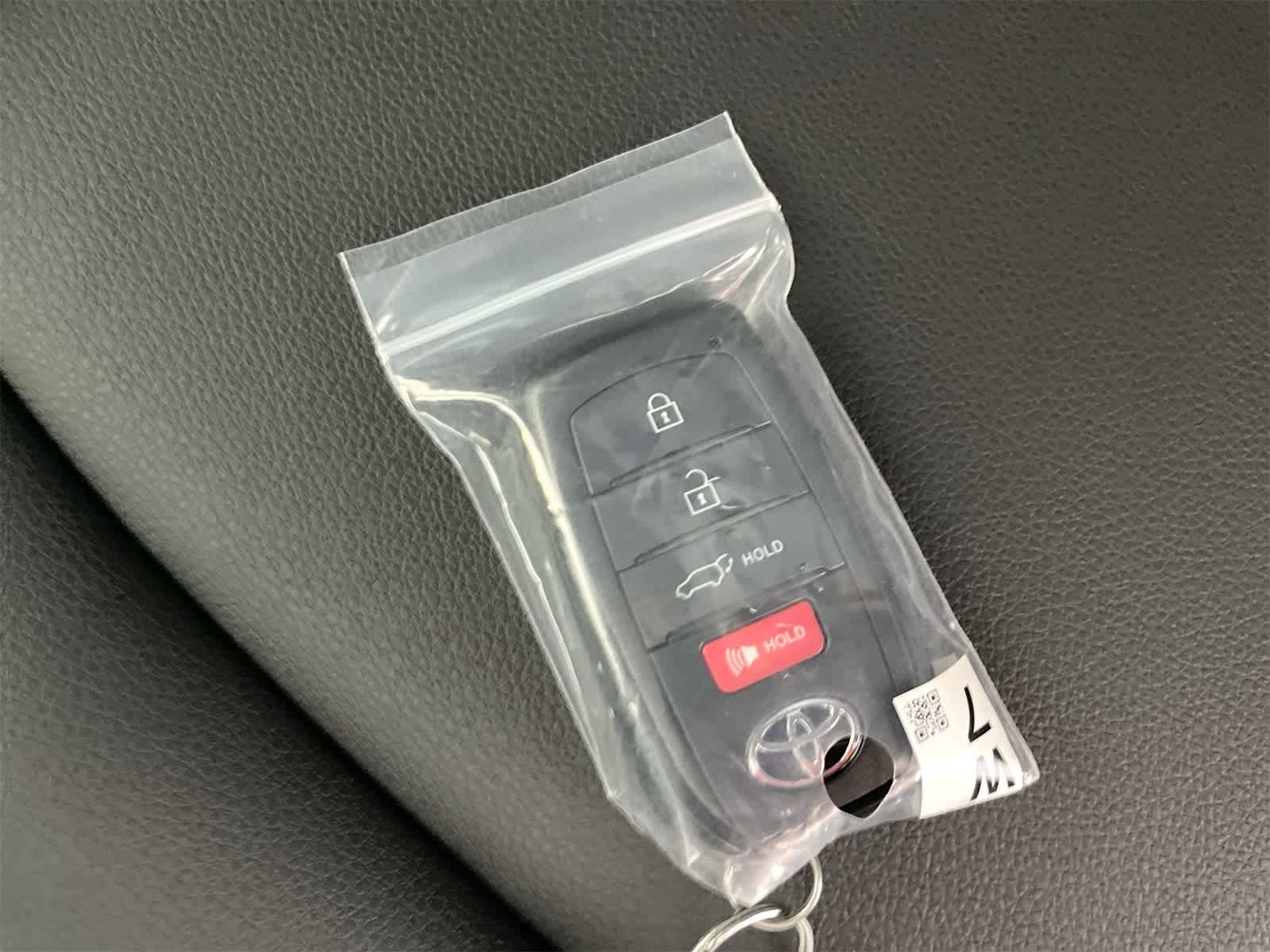 Thumbnail: 2026 Toyota Corolla Cross - 28