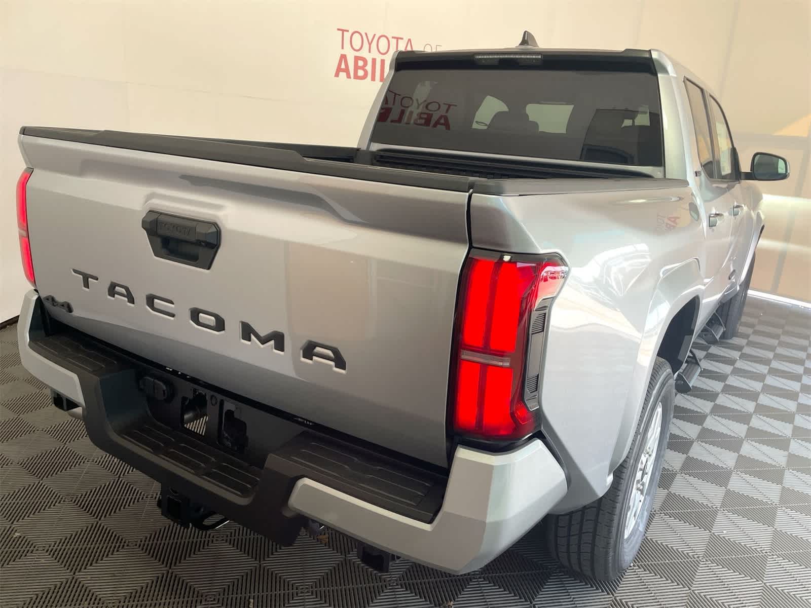 Thumbnail: 2025 Toyota Tacoma - 7