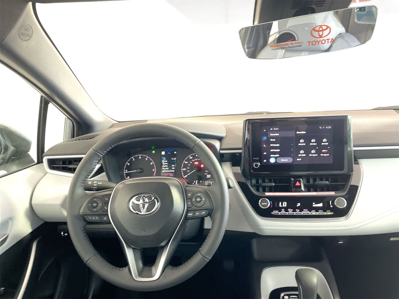 Thumbnail: 2025 Toyota Corolla - 15