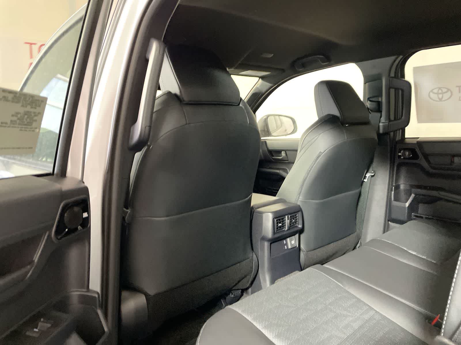 Thumbnail: 2026 Toyota 4Runner - 13