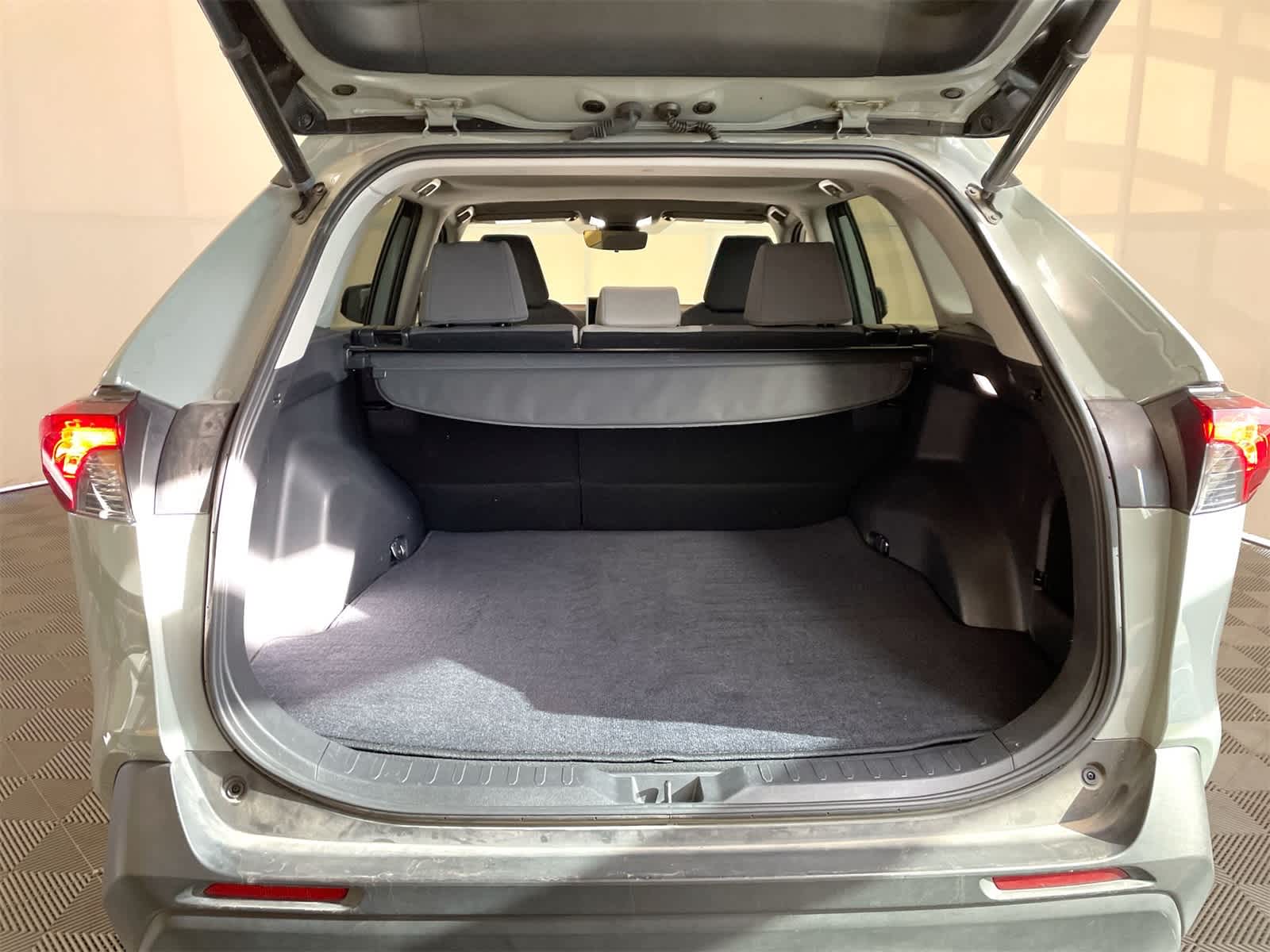 Thumbnail: 2023 Toyota RAV4 - 4