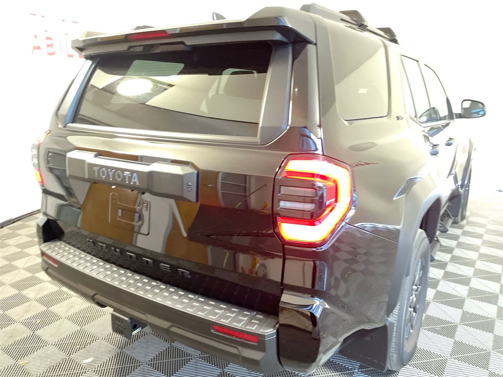 Thumbnail: 2025 Toyota 4Runner - 7