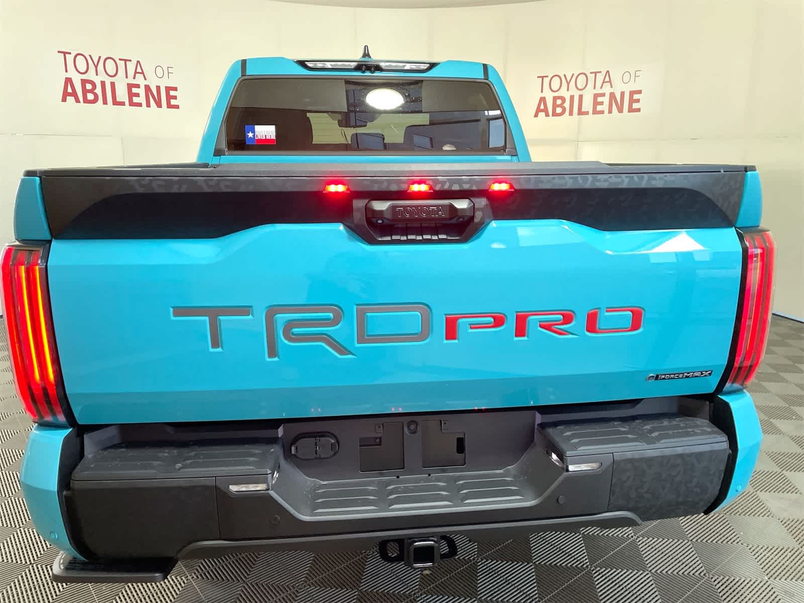 Thumbnail: 2026 Toyota Tundra - 3