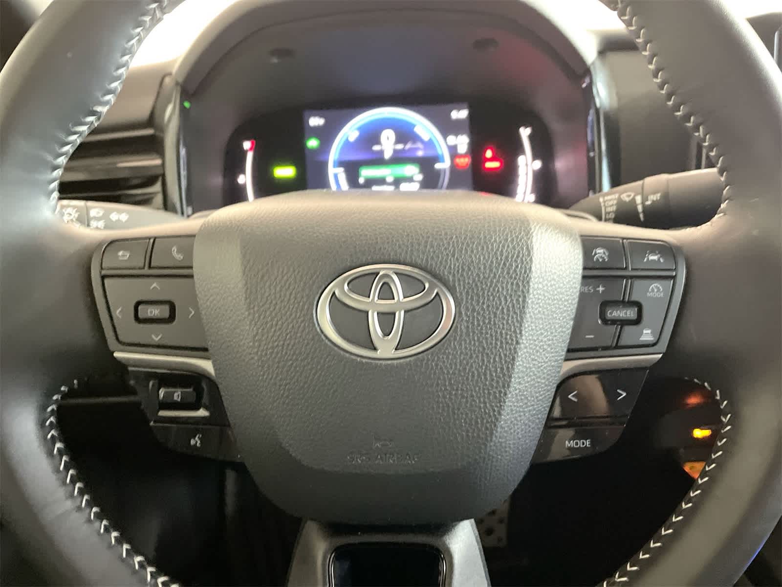 Thumbnail: 2025 Toyota Camry - 17