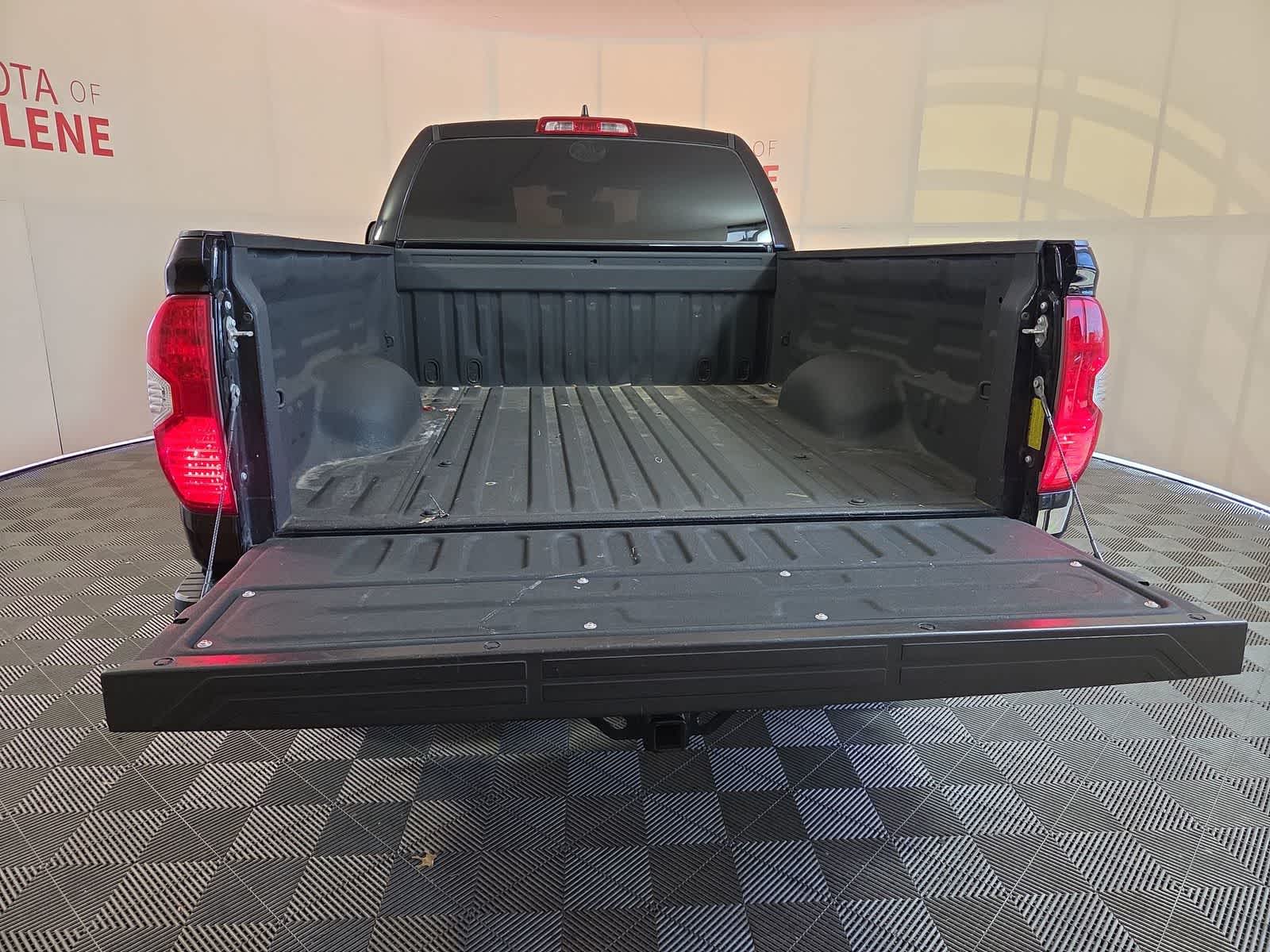 Thumbnail: 2020 Toyota Tundra - 4