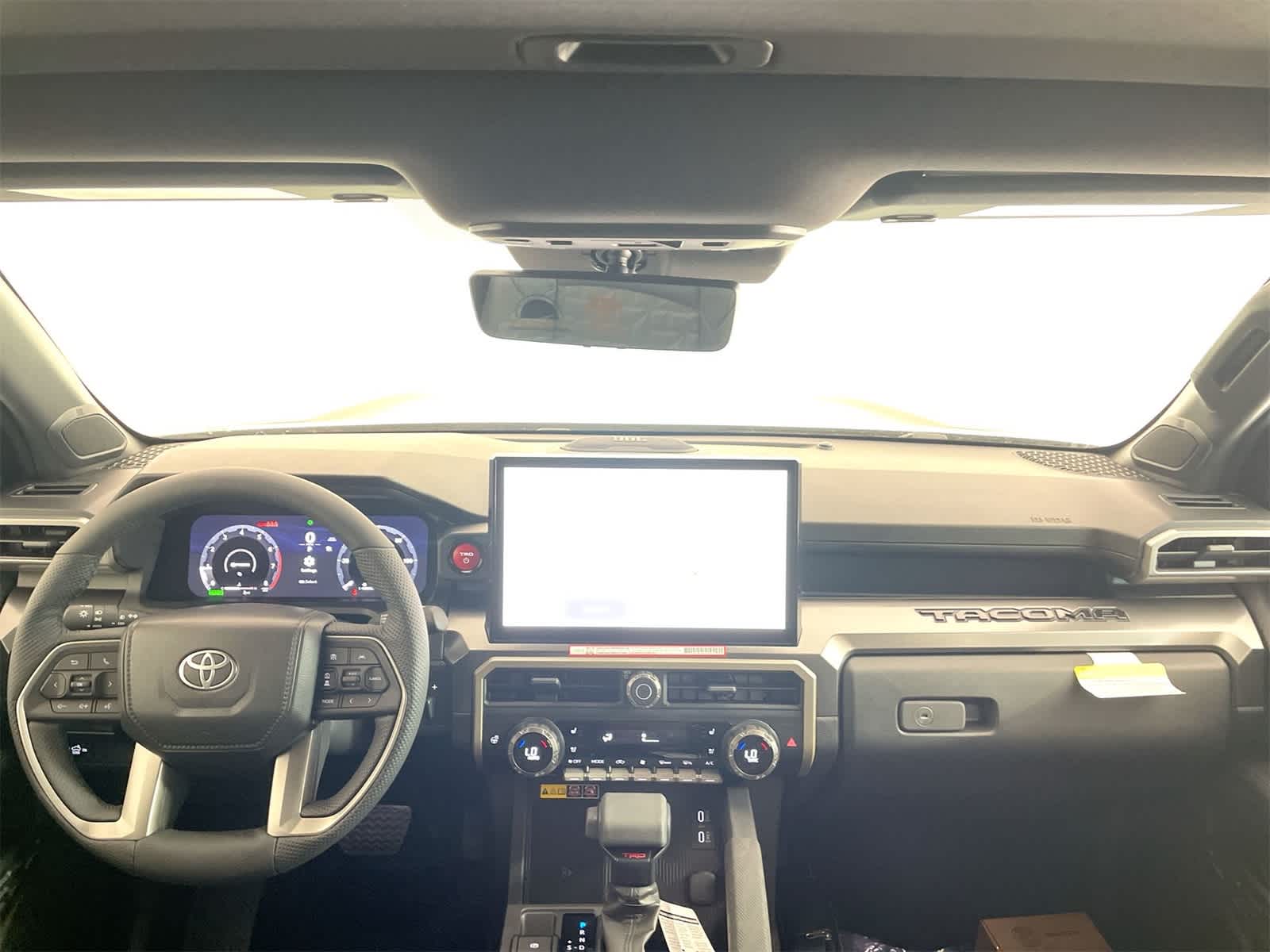 Thumbnail: 2025 Toyota Tacoma - 15