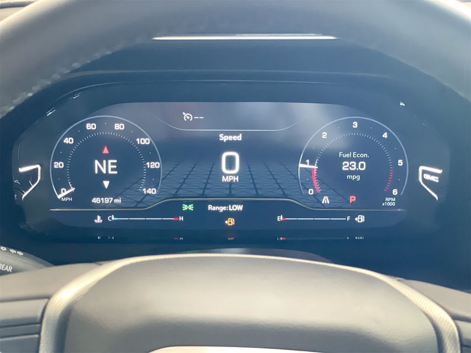 Thumbnail: 2023 GMC Yukon XL - 19