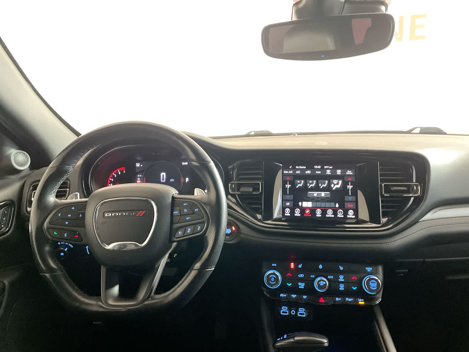 Thumbnail: 2022 Dodge Durango - 15