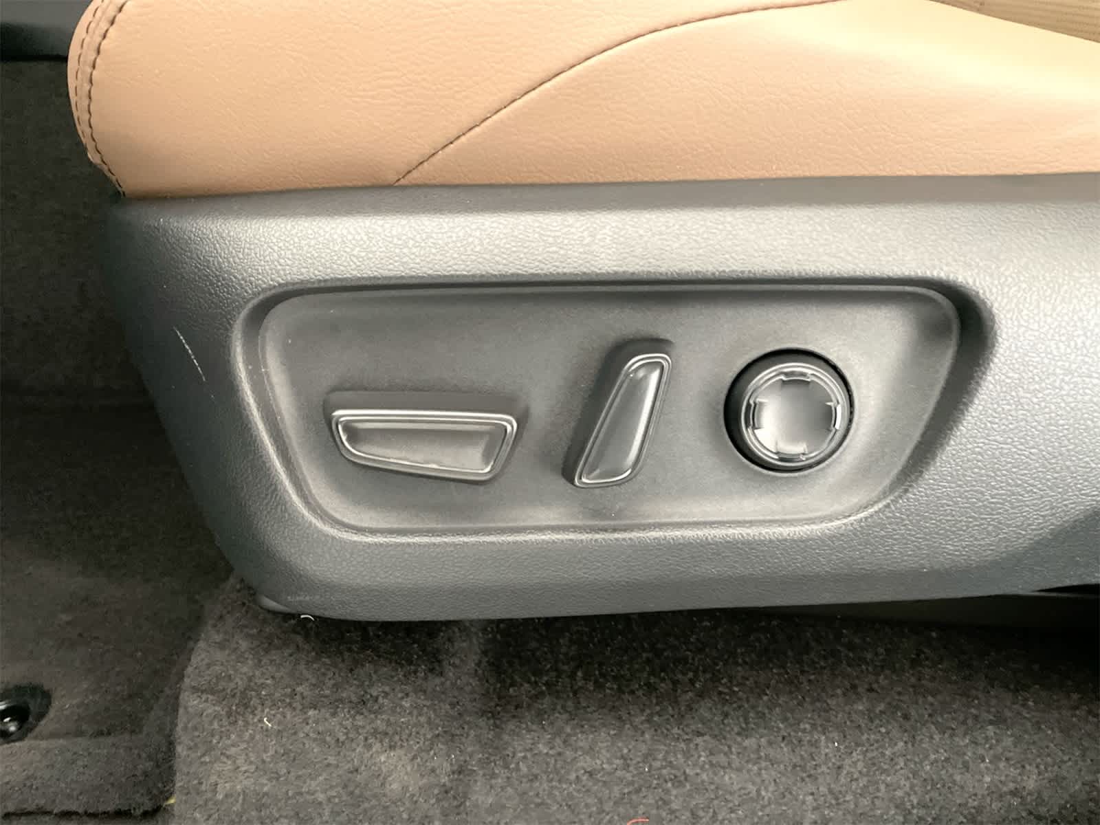 Thumbnail: 2026 Toyota 4Runner - 10