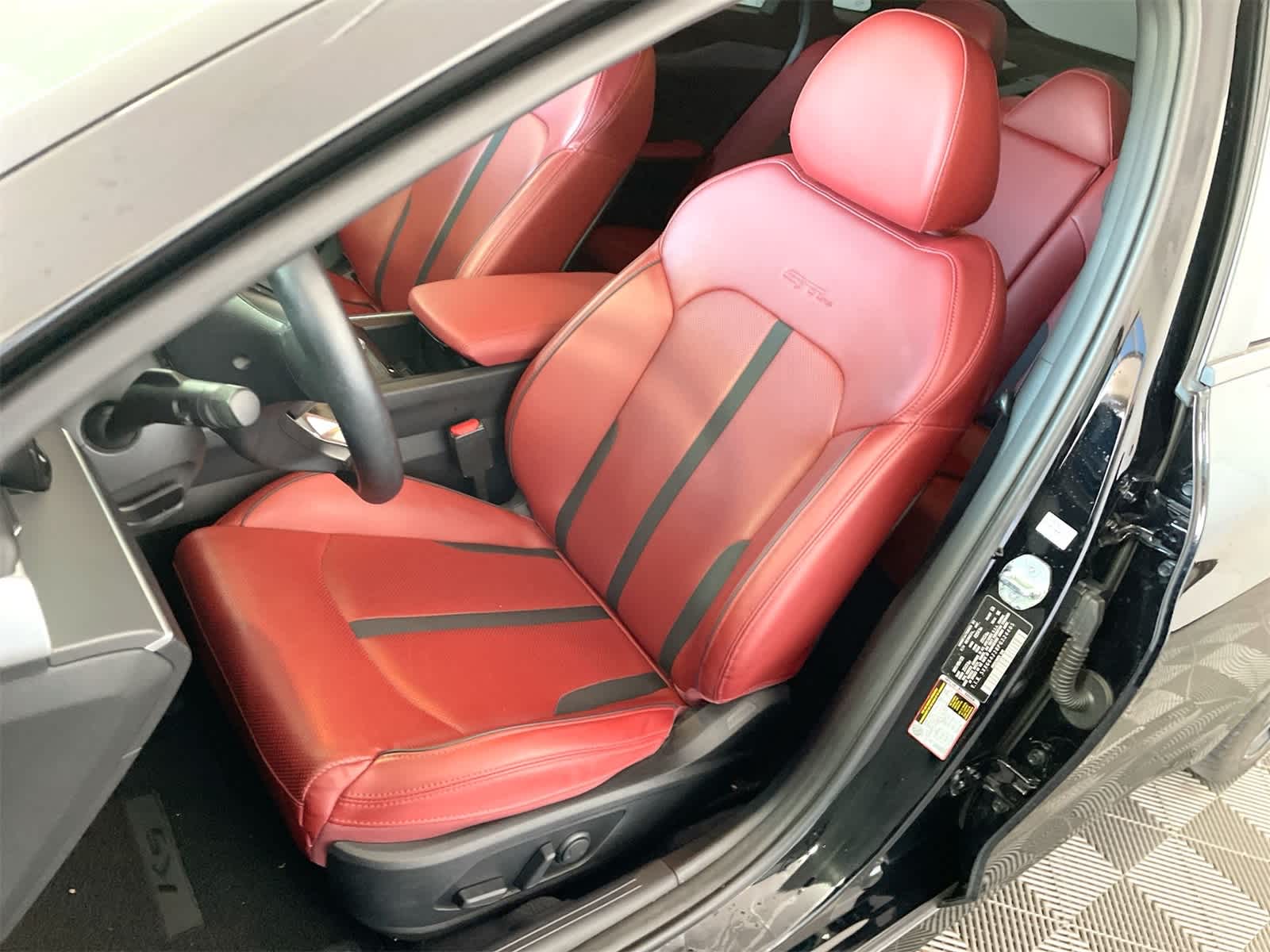 Thumbnail: 2023 Kia K5 - 9