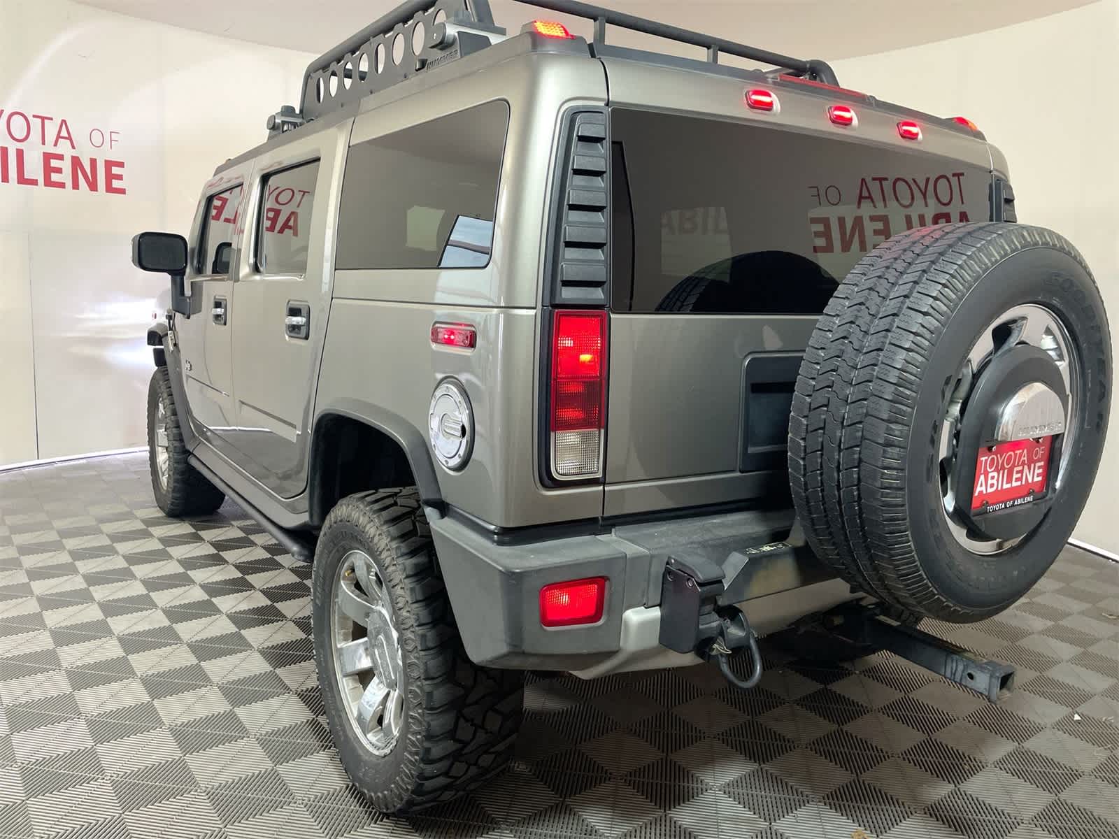 Thumbnail: 2009 Hummer H2 - 3