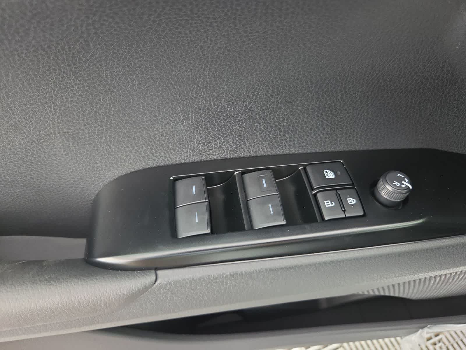 Thumbnail: 2026 Toyota Camry - 12