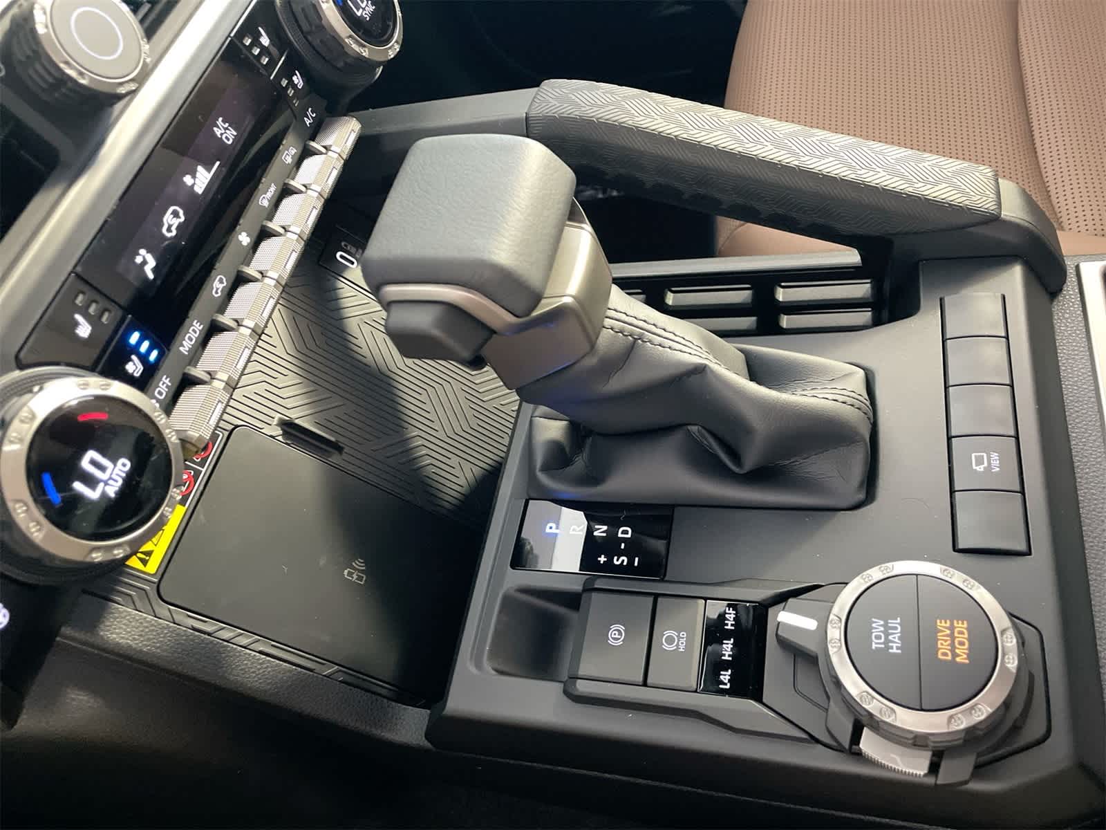 Thumbnail: 2026 Toyota 4Runner - 22