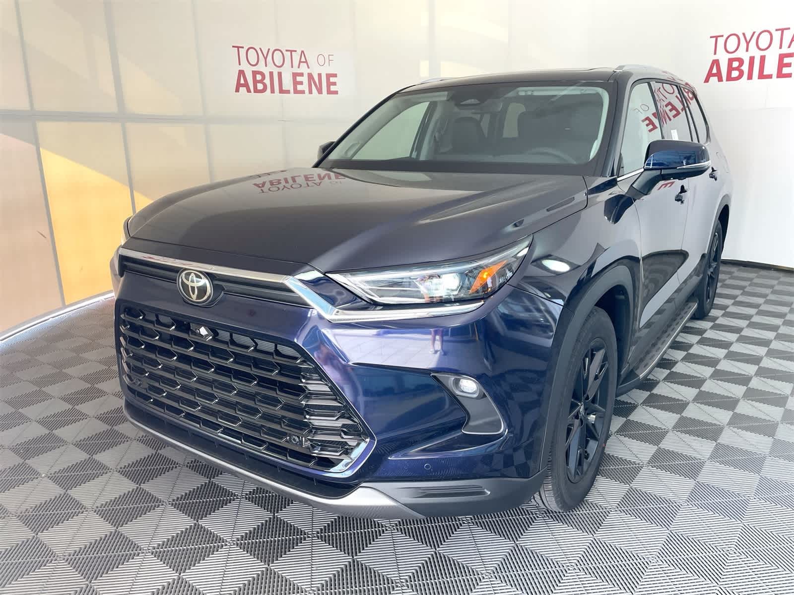 Thumbnail: 2026 Toyota Grand Highlander - 1