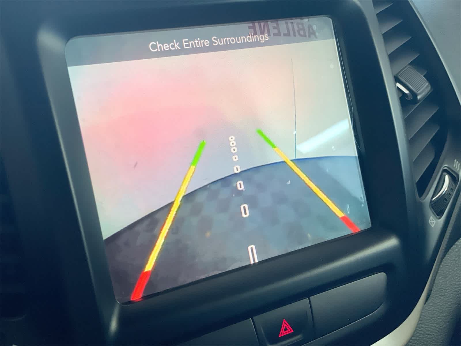 Thumbnail: 2016 Jeep Cherokee - 22