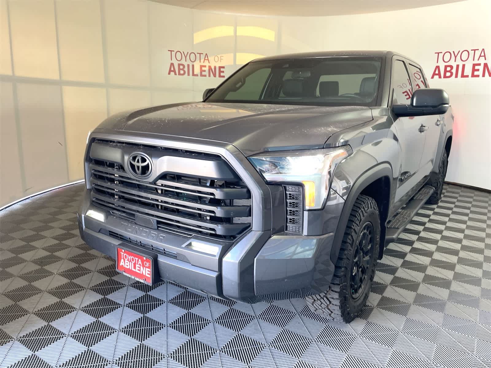 Thumbnail: 2025 Toyota Tundra - 1