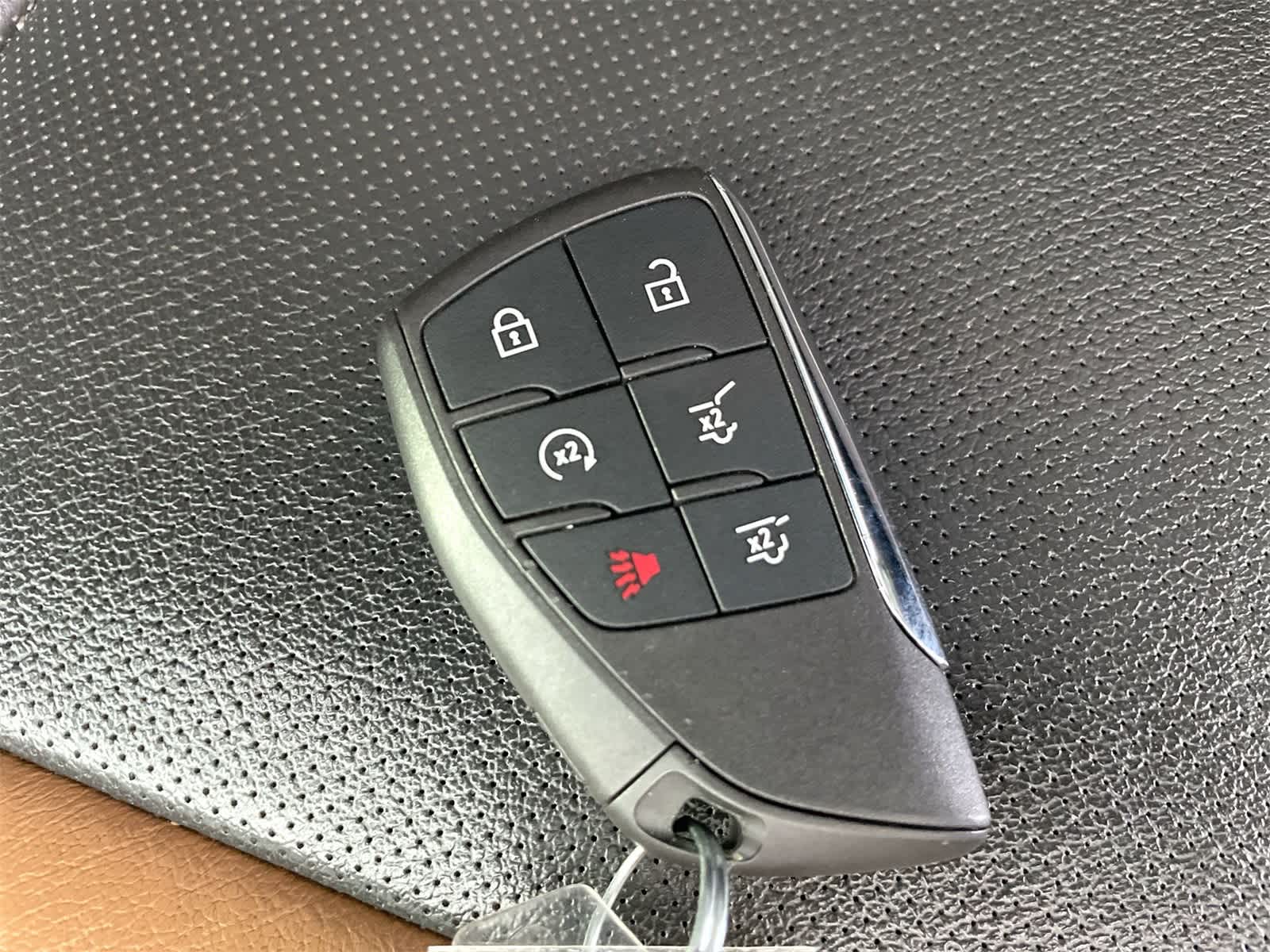 Thumbnail: 2022 GMC Yukon - 28