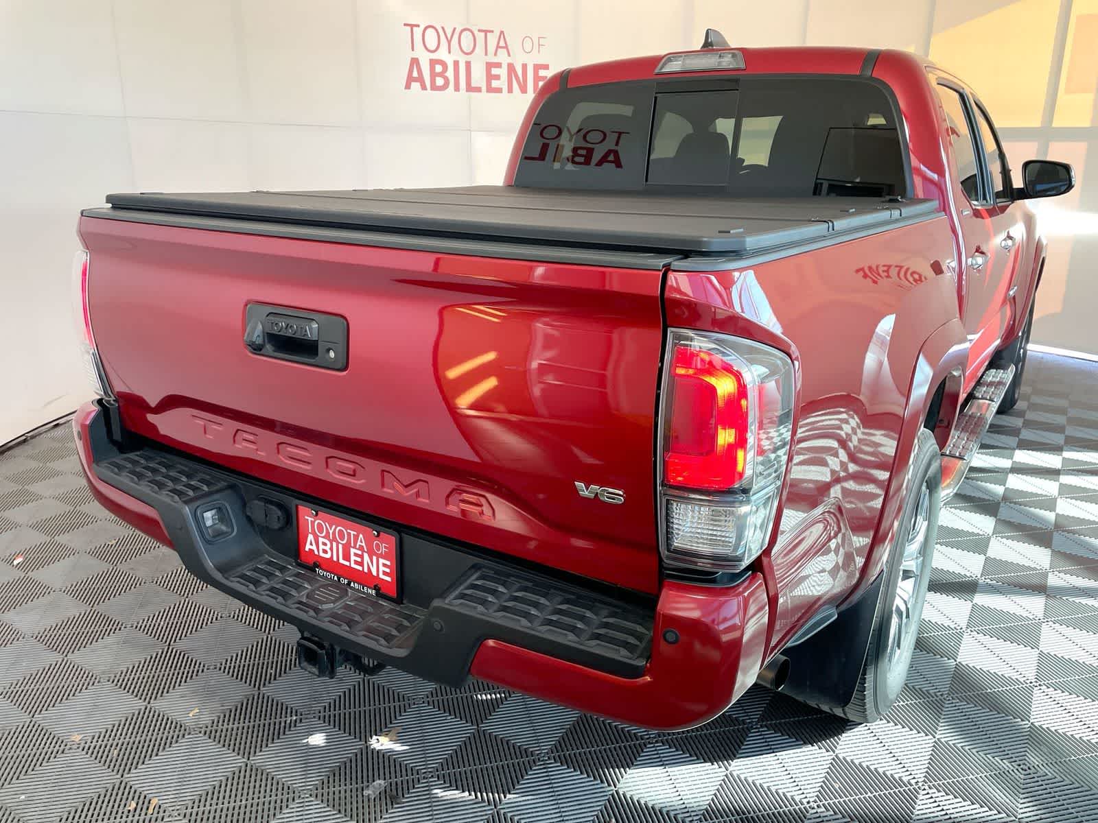 Thumbnail: 2023 Toyota Tacoma - 6