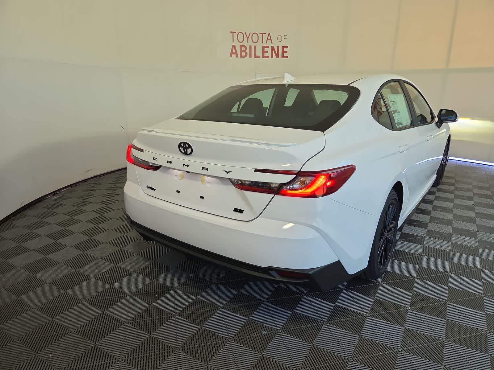 Thumbnail: 2026 Toyota Camry - 7