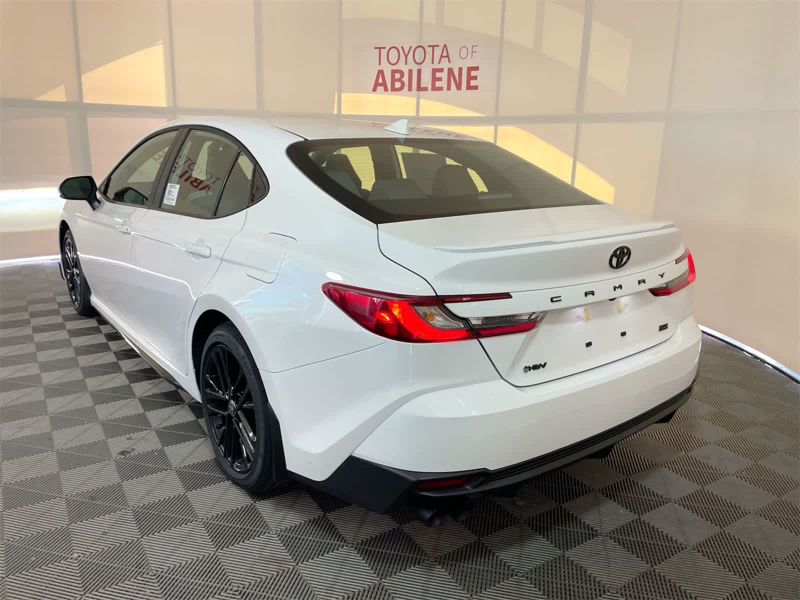 Thumbnail: 2026 Toyota Camry - 3