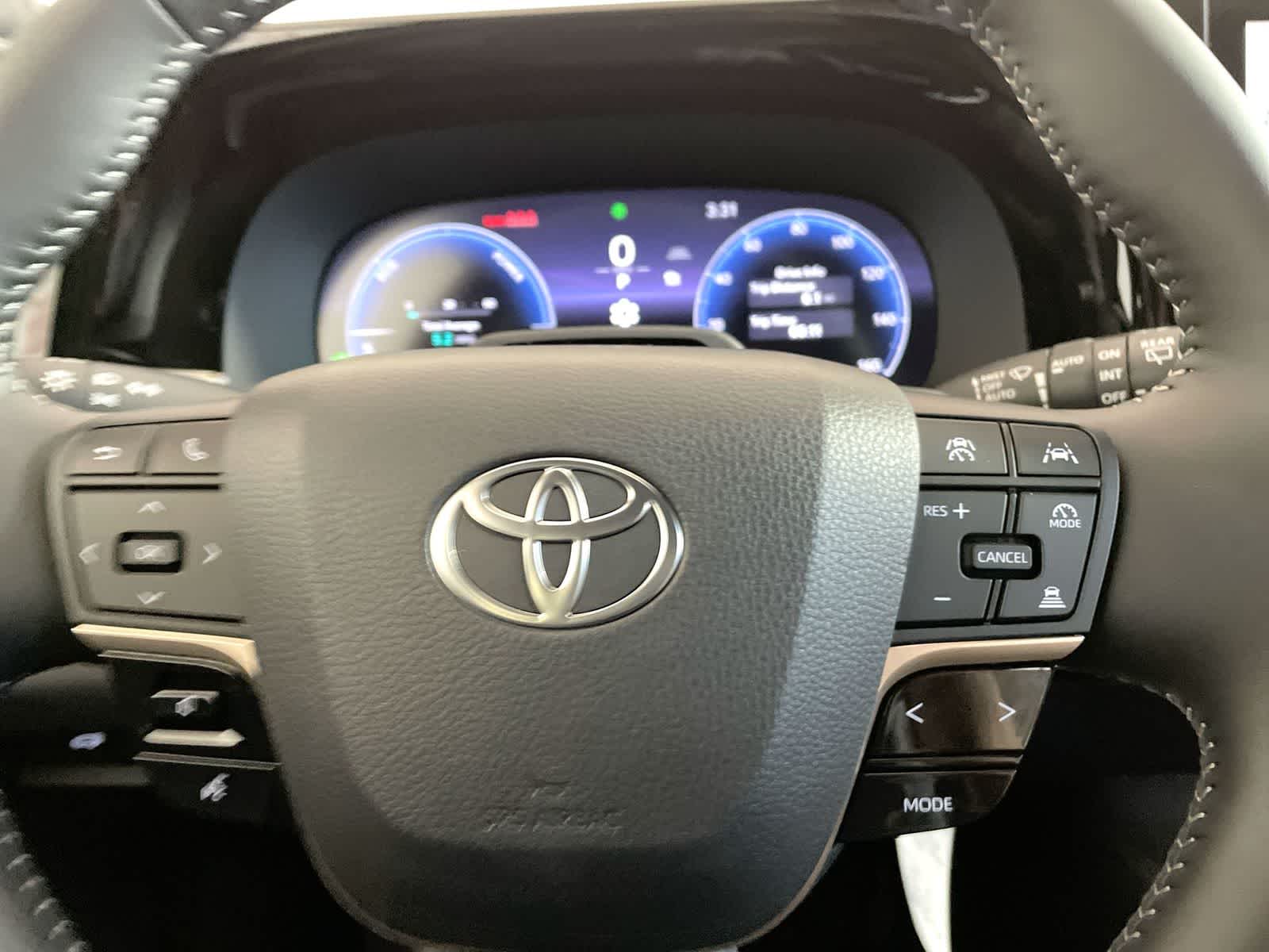 Thumbnail: 2026 Toyota Crown Signia - 18