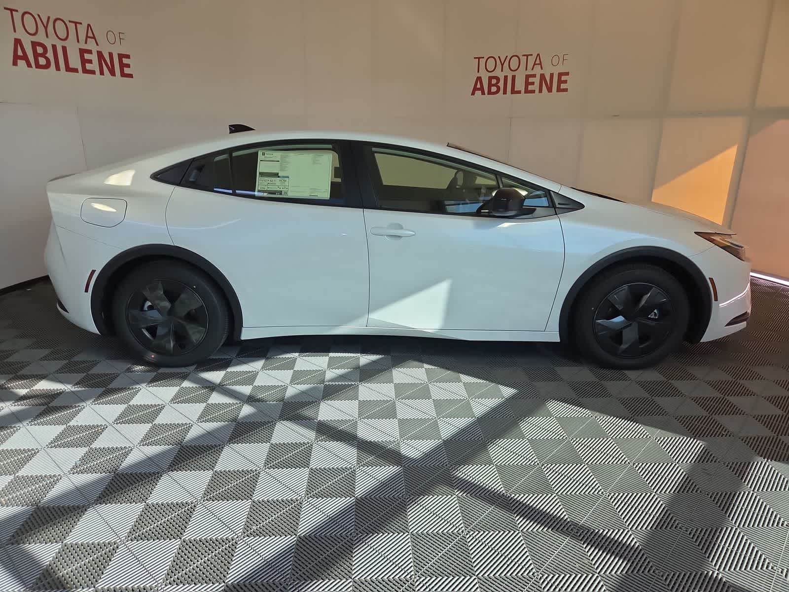 Thumbnail: 2026 Toyota Prius - 7