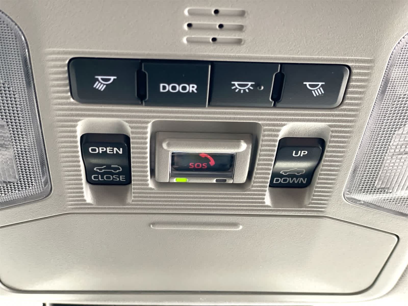 Thumbnail: 2025 Toyota RAV4 - 25