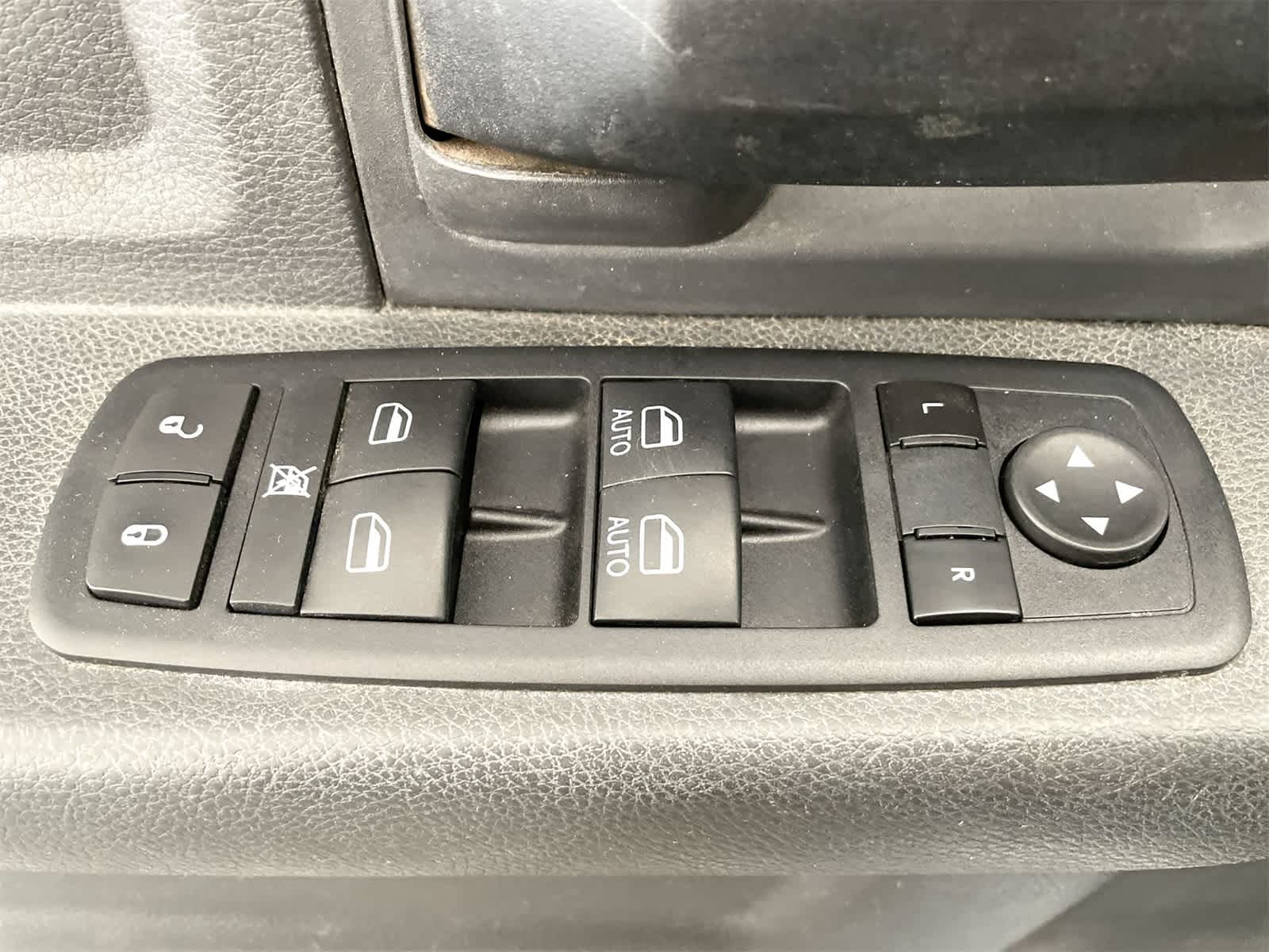 Thumbnail: 2011 RAM 2500 - 9