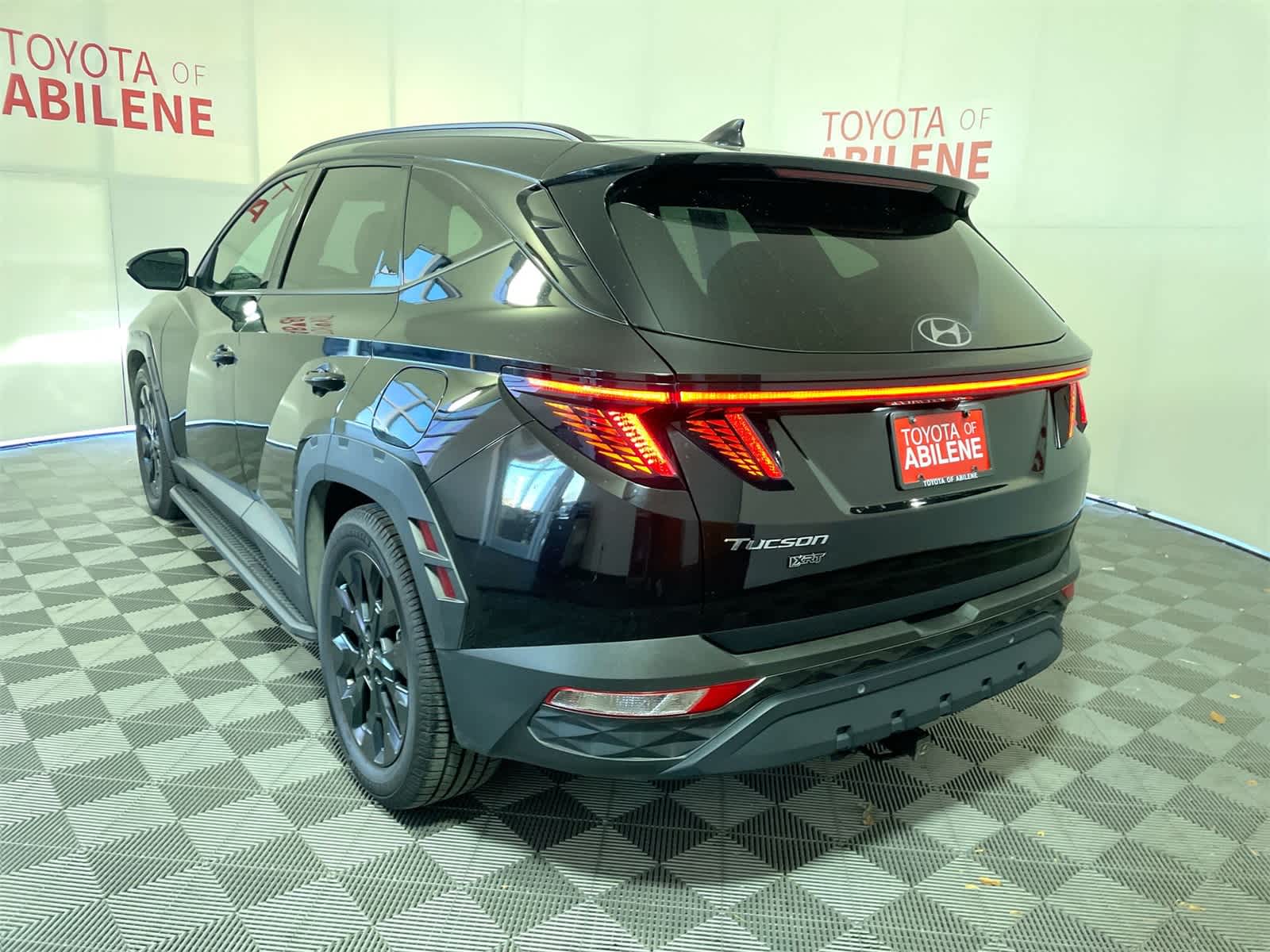 Thumbnail: 2024 Hyundai Tucson - 3