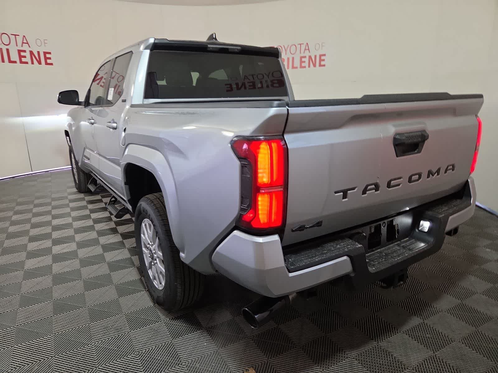 Thumbnail: 2026 Toyota Tacoma - 3