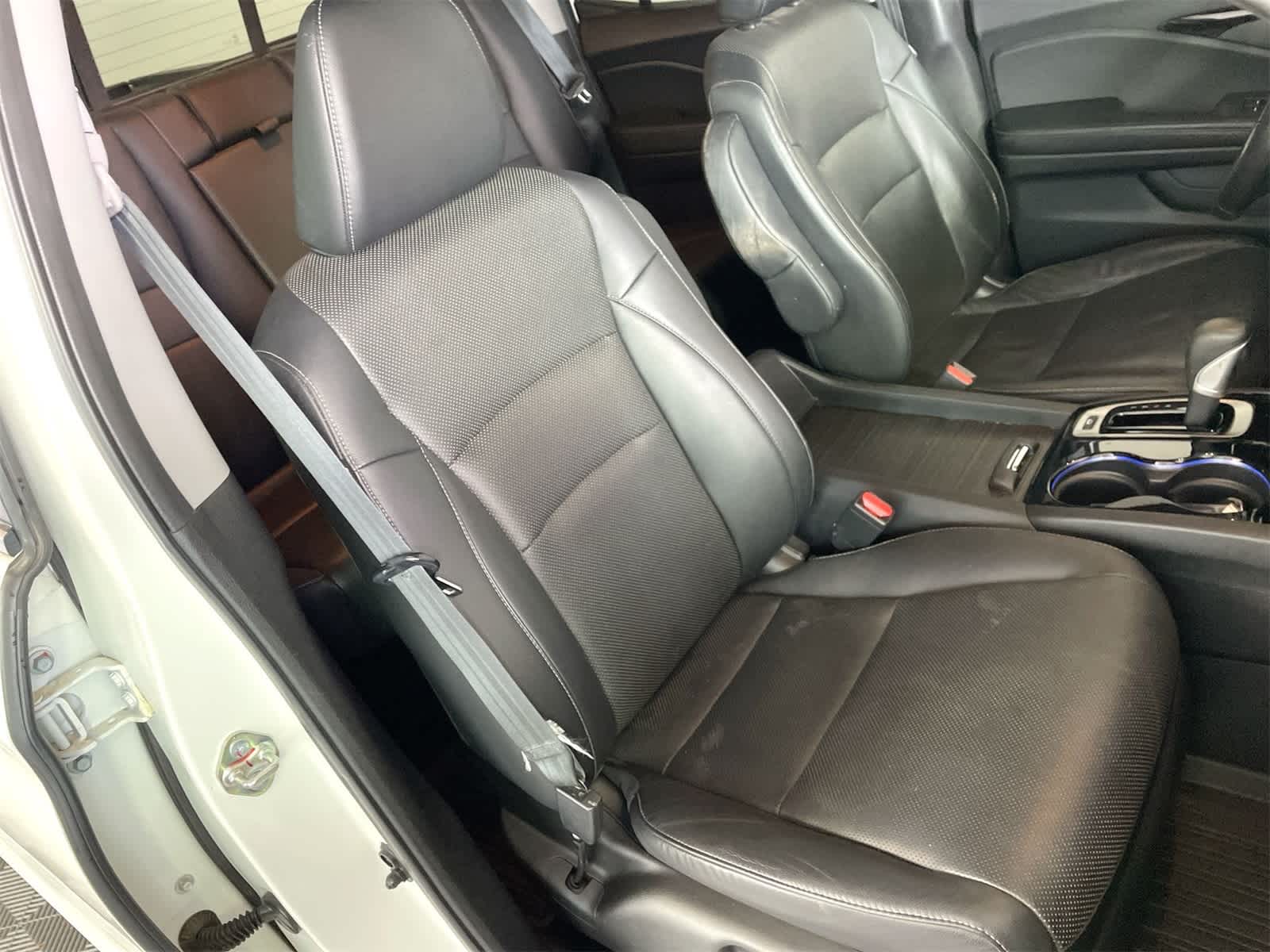 Thumbnail: 2019 Honda Ridgeline - 12