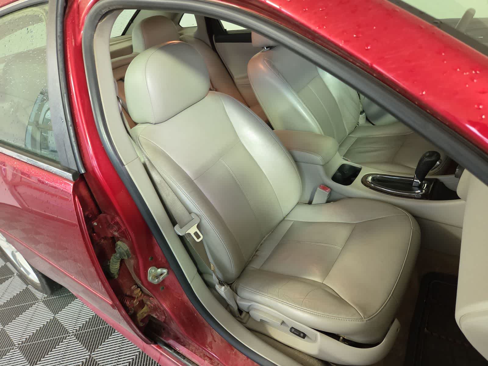 Thumbnail: 2014 Chevrolet Impala - 12