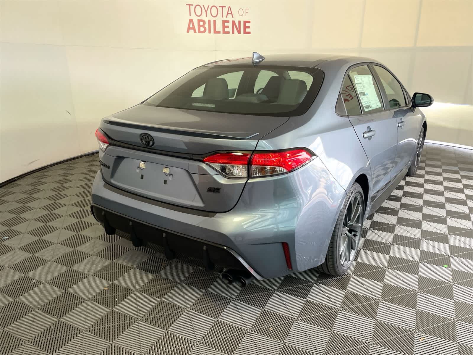 Thumbnail: 2025 Toyota Corolla - 7
