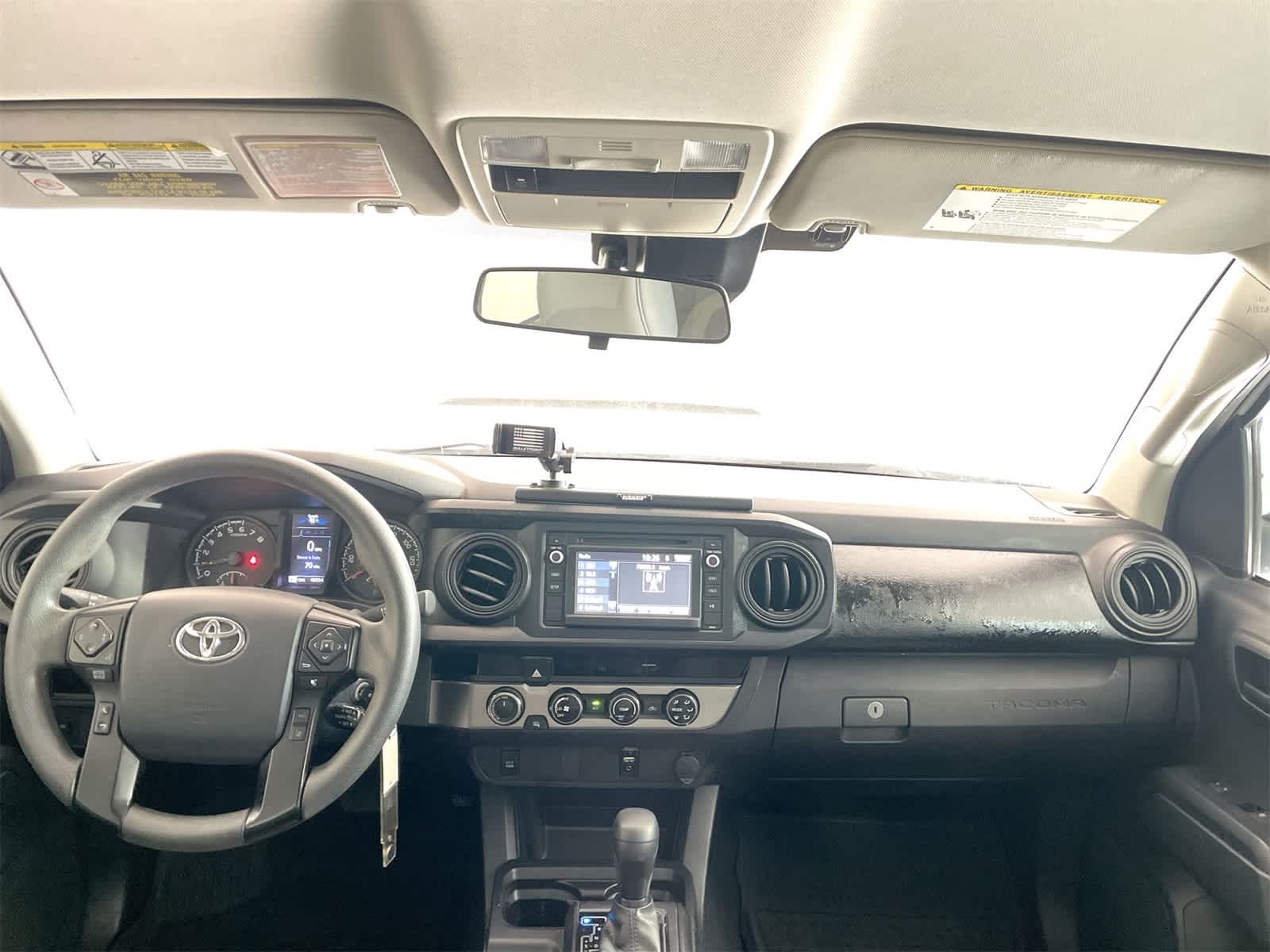 Thumbnail: 2018 Toyota Tacoma - 15