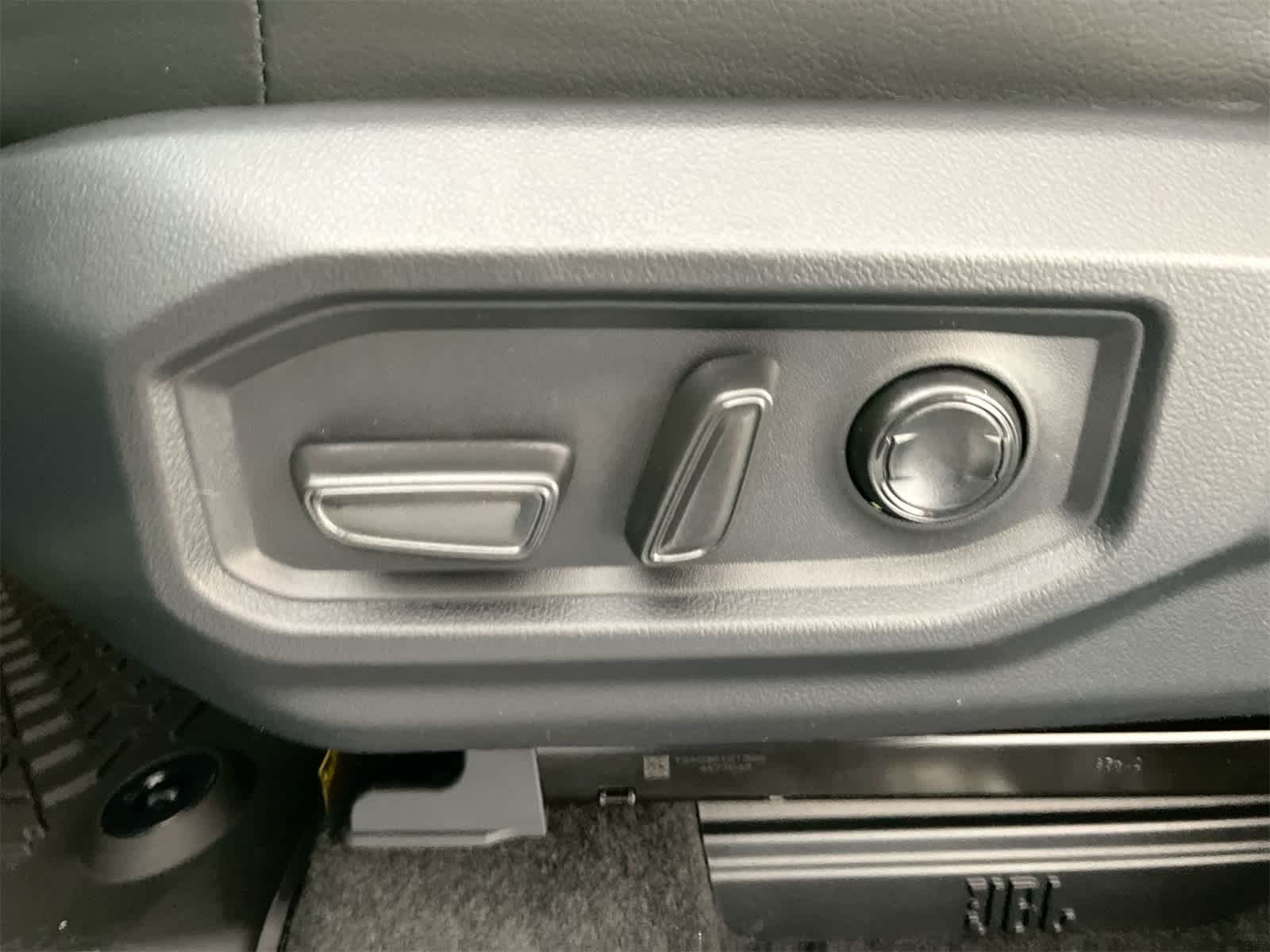 Thumbnail: 2026 Toyota Tundra - 9