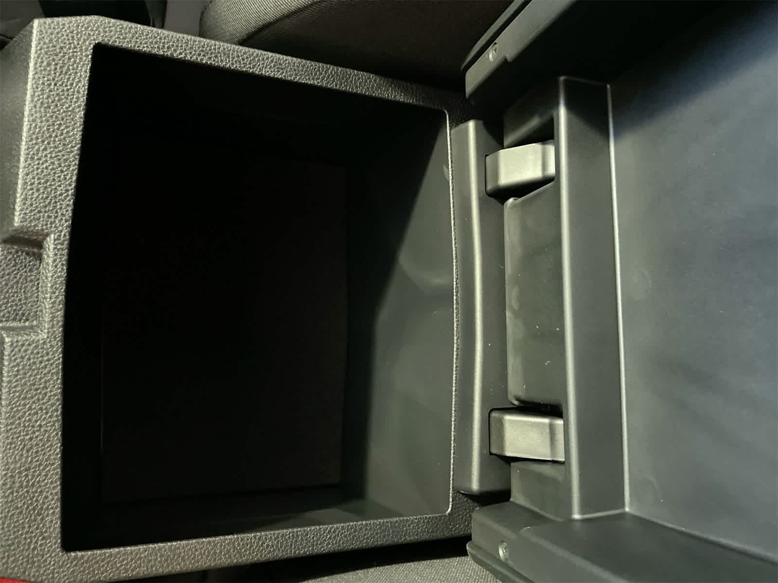 Thumbnail: 2025 Toyota Tacoma - 23