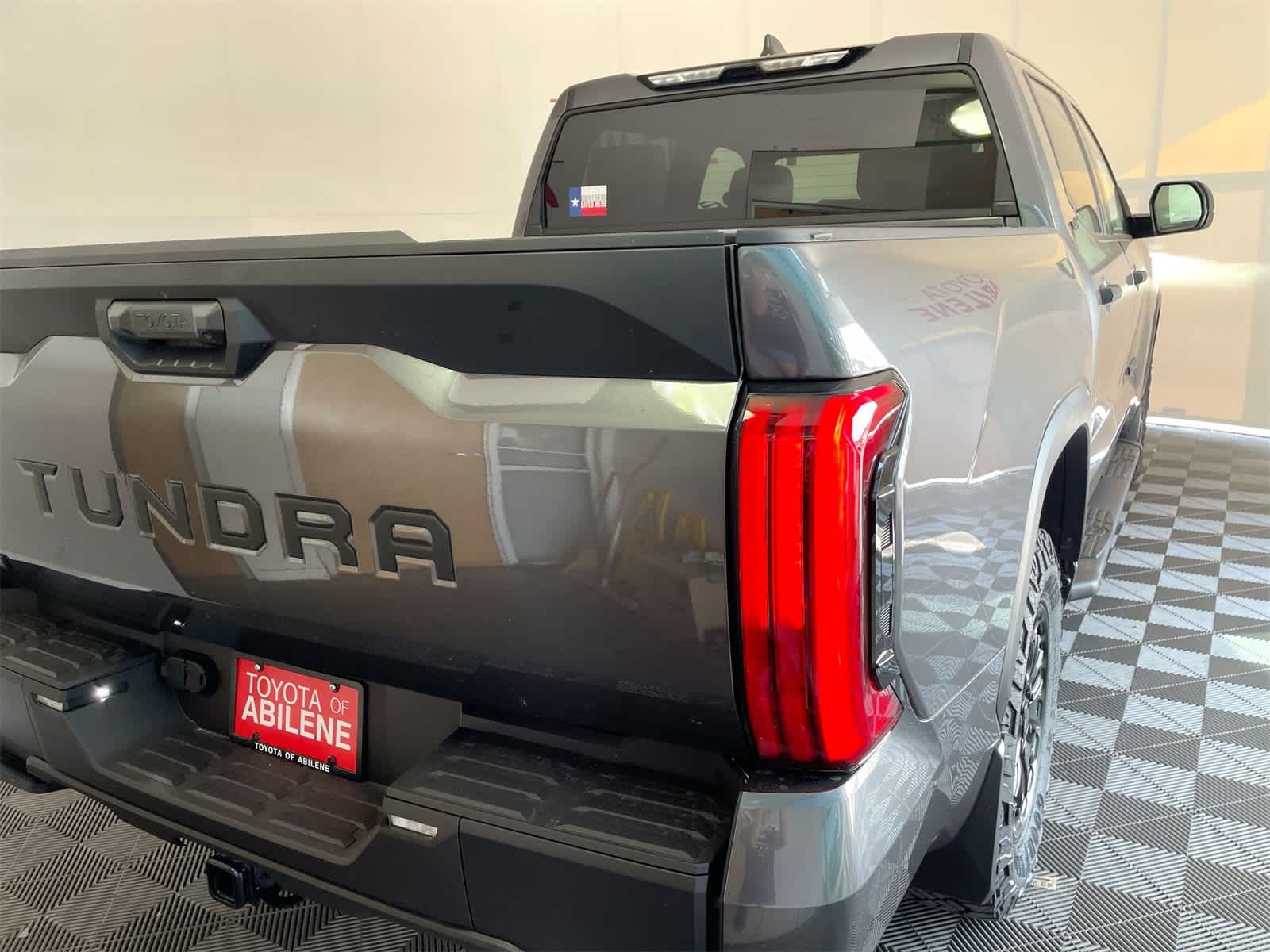 Thumbnail: 2025 Toyota Tundra - 7