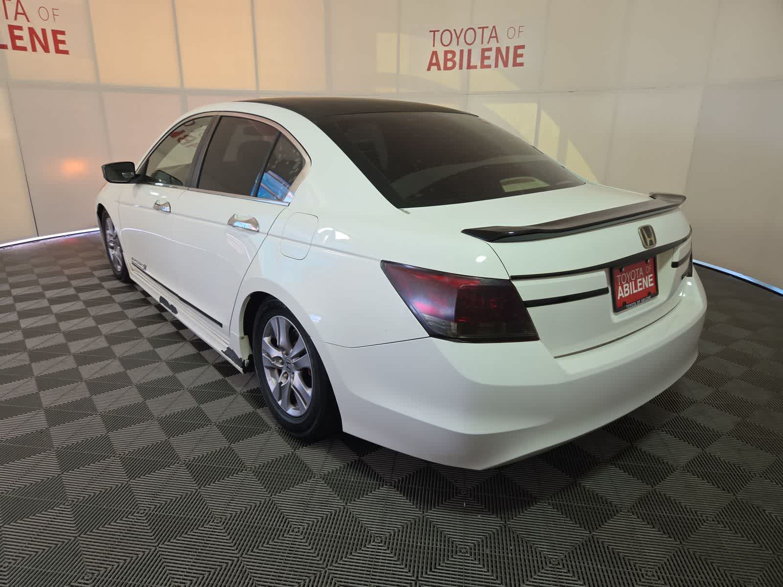 Thumbnail: 2012 Honda Accord - 3