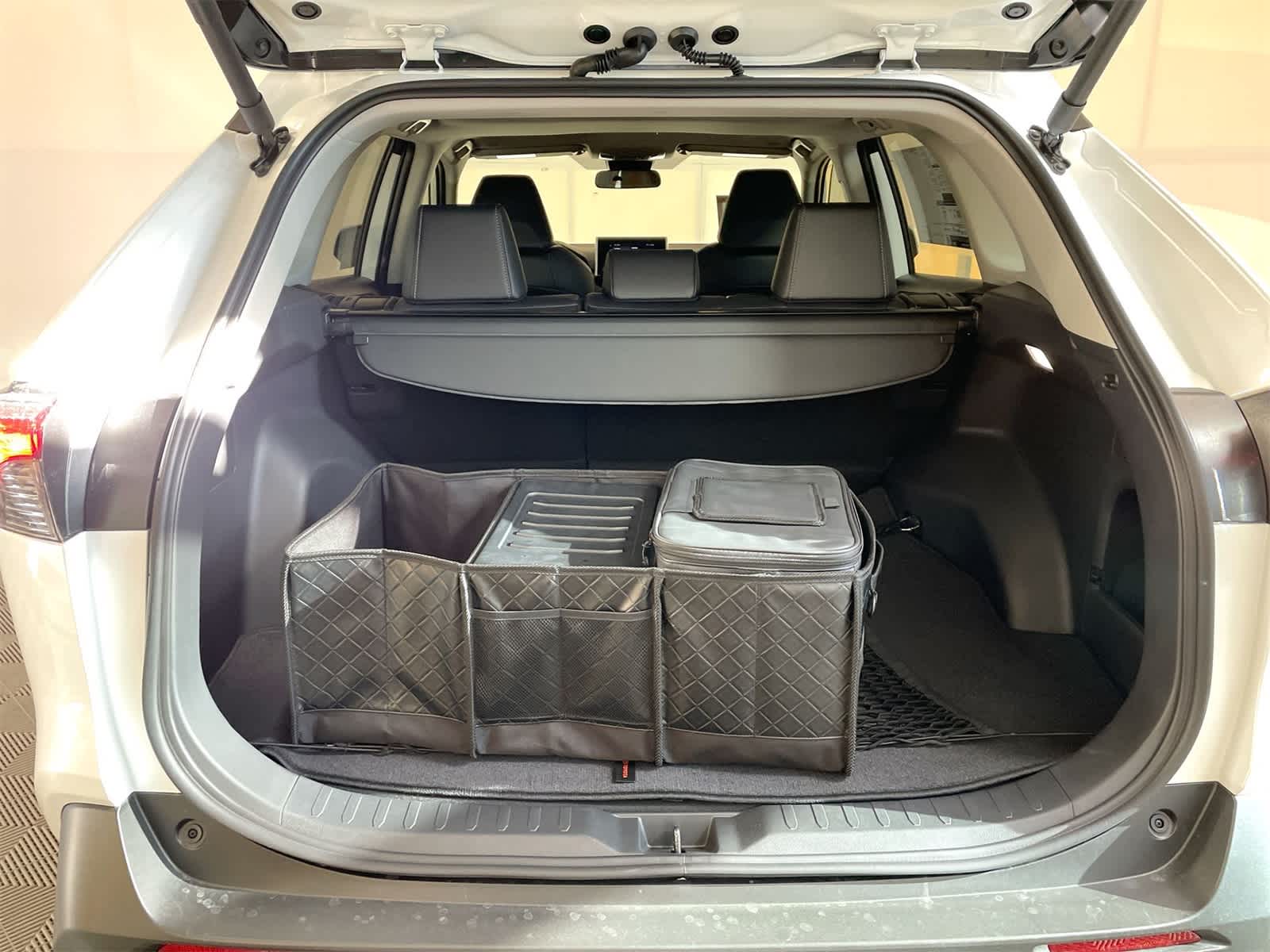 Thumbnail: 2025 Toyota RAV4 - 5