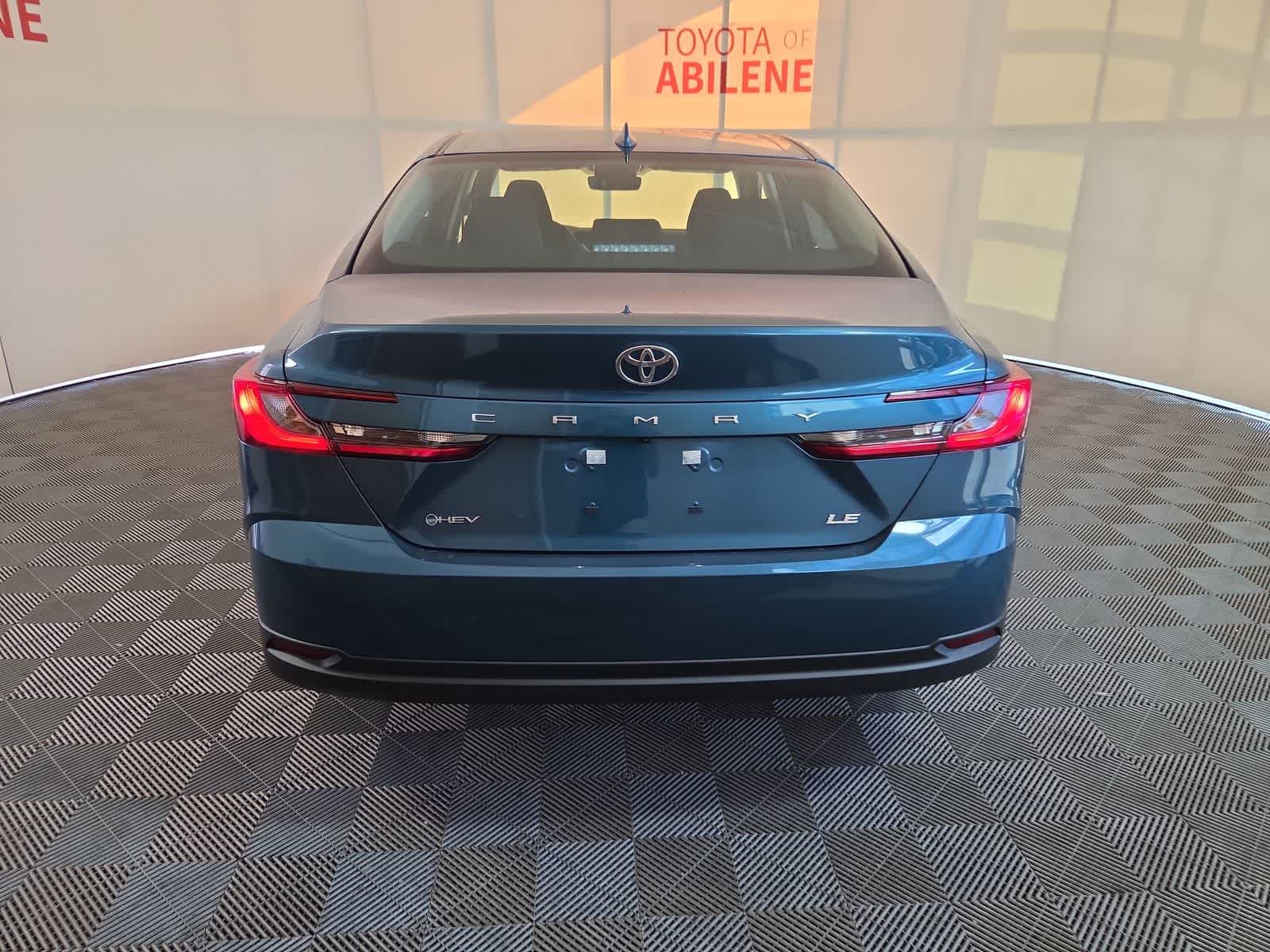 Thumbnail: 2026 Toyota Camry - 4